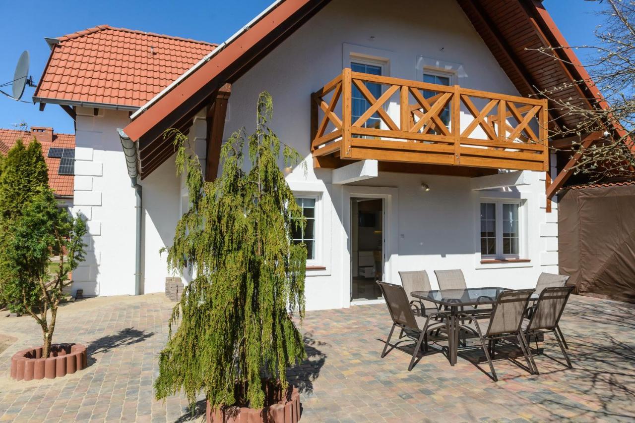 Pensjonat Srebrny Klon Bytów Esterno foto